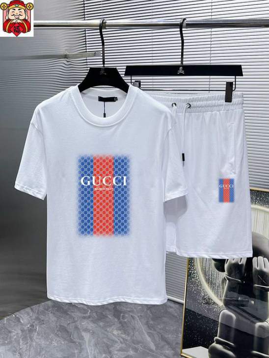 Picture of Gucci Shirt Pant Suits _SKUGucciM-5XLkdtr10922245